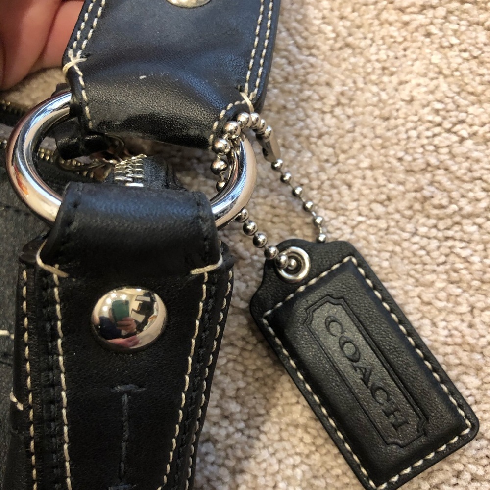 Coach Shoulder Handbag - Picture 4 of 5